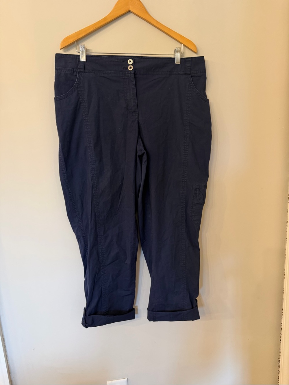 Chicos navy blue roll tab hem cargo pants size XL